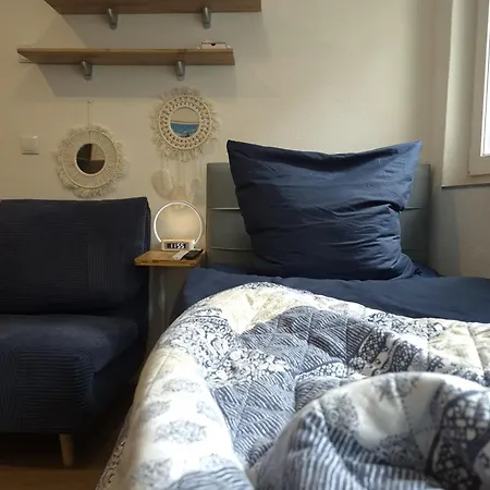 Modernesminizimmer-stadtnah-selfcheckin-parkplatz * Нюрнберг