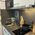Modernesminizimmer-stadtnah-selfcheckin-parkplatz 뉘른베르크